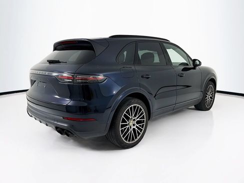 Certified 2023 Porsche Cayenne Platinum Edition AWD/4WD image 7