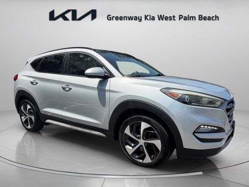 Used 2018 Hyundai Tucson Value AWD/4WD image 1