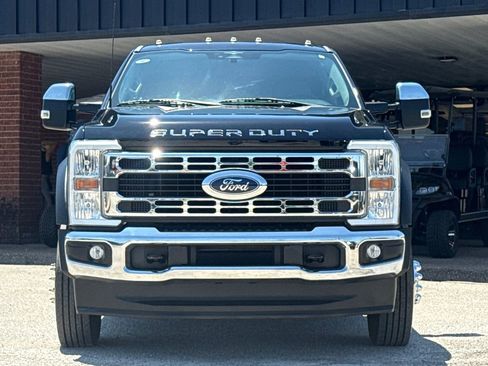 Used 2023 Ford F450 XL w/ XL Chrome Package AWD/4WD image 2