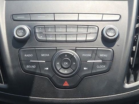 Used 2019 Ford Escape S FWD image 29