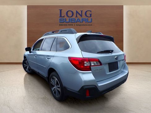 Used 2019 Subaru Outback 2.5i Limited AWD/4WD image 17