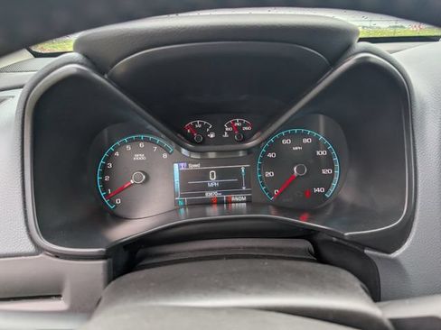 Used 2016 Chevrolet Colorado Z71 AWD/4WD image 15