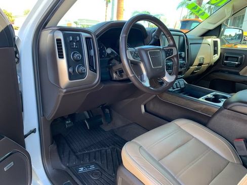 Used 2018 GMC Sierra 1500 Denali AWD/4WD image 20