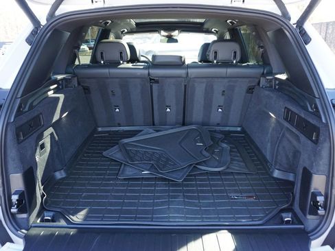 Used 2024 BMW X5 xDrive40i w/ Premium Package image 18