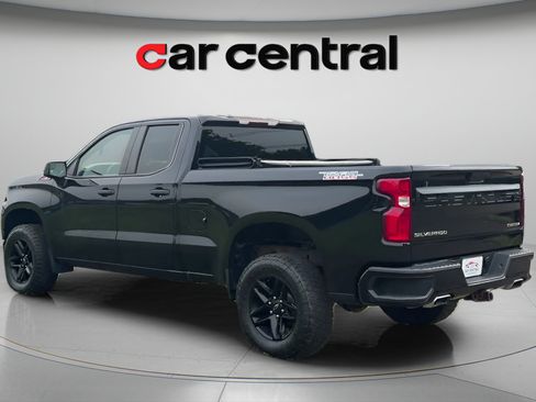 Used 2019 Chevrolet Silverado 1500 Custom Trail Boss w/ Custom Convenience Package AWD/4WD image 3