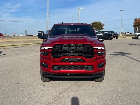 Used 2026 RAM 2500 Limited AWD/4WD image 2