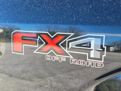 Used 2018 Ford F150 XLT w/ Equipment Group 302A Luxury AWD/4WD image 7
