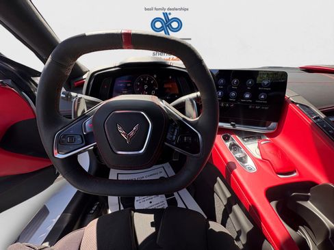 Used 2022 Chevrolet Corvette Stingray Premium Conv w/ Z51 Performance Package RWD image 14