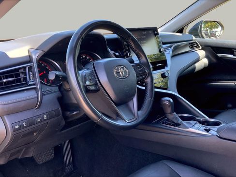 Used 2024 Toyota Camry XSE FWD image 17