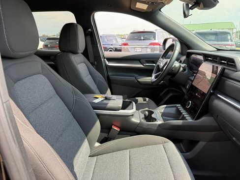 Used 2026 GMC Terrain Elevation AWD/4WD image 39