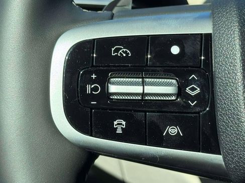 New 2026 Genesis GV70 2.5T Select AWD/4WD image 22