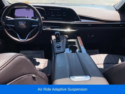 Used 2024 Cadillac Escalade Premium Luxury Platinum w/ Heavy-Duty Trailer Package AWD/4WD image 5