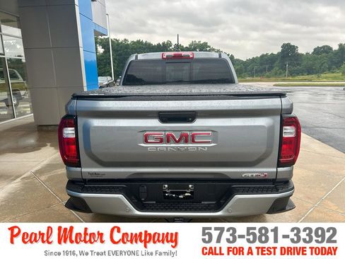 Used 2026 GMC Canyon AT4 w/ AT4 Premium Package AWD/4WD image 5