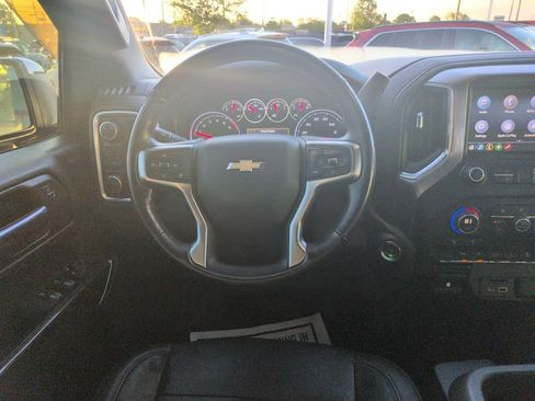 Used 2019 Chevrolet Silverado 1500 LT w/ All-Star Edition AWD/4WD image 13