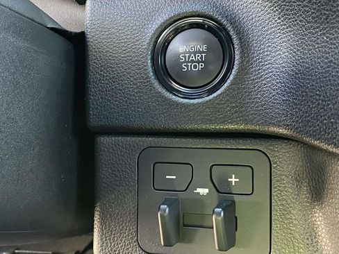 Used 2026 Toyota Tundra SR5 w/ SR5 Convenience Package AWD/4WD image 25
