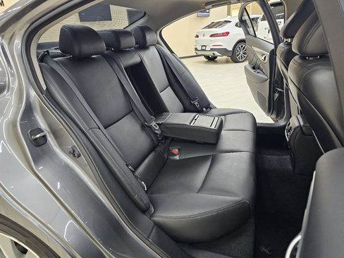 Used 2016 INFINITI Q50 3.0t Premium w/ Driver Assistance Package image 23