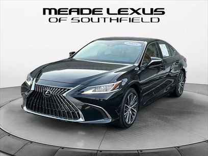 Certified 2025 Lexus ES 350 w/ Premium Package