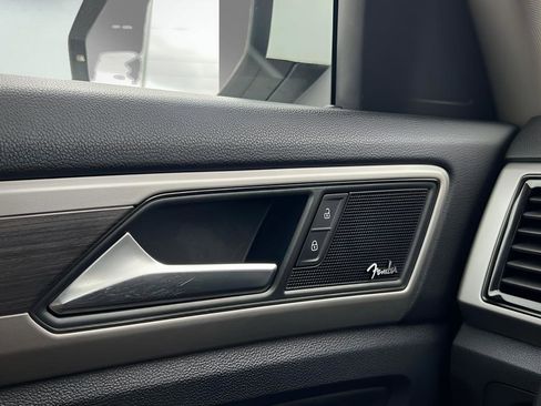 Used 2021 Volkswagen Atlas SEL Premium image 48