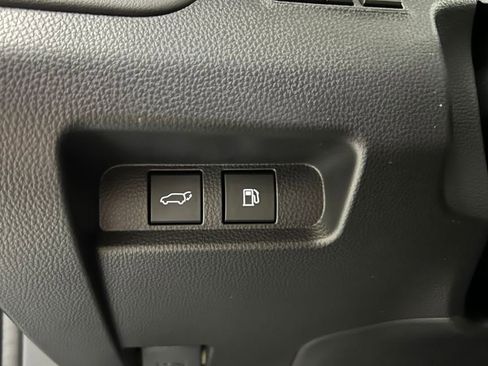 New 2026 Toyota Crown Signia image 41