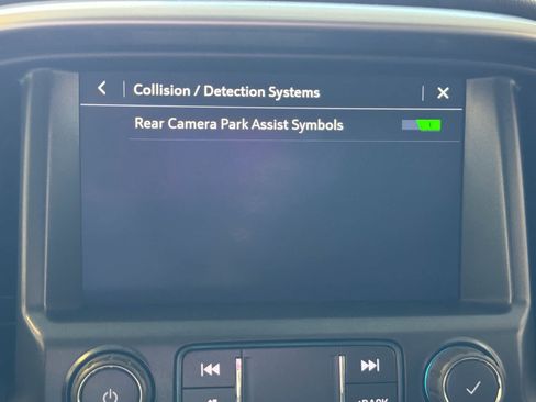 Used 2022 Chevrolet Colorado LT w/ Luxury Package AWD/4WD image 46