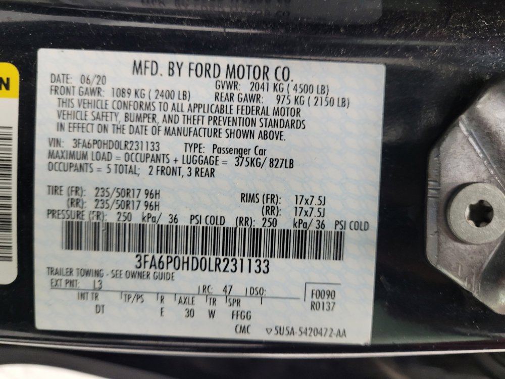 Used 2020 Ford Fusion SE FWD image 33