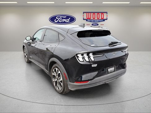 Used 2025 Ford Mustang Mach-E Select AWD/4WD image 7