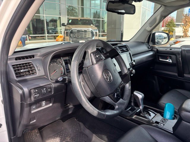Used 2021 Toyota 4Runner TRD Off-Road Premium w/ Moonroof Package AWD/4WD image 8