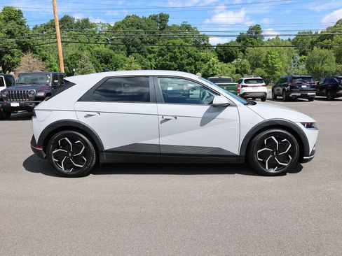 Certified 2024 Hyundai Ioniq 5 SE AWD/4WD image 8
