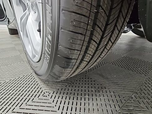 New 2025 Honda Accord LX image 38