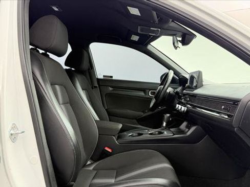 Used 2023 Honda Civic Sport image 21