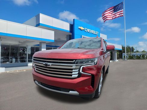 Used 2024 Chevrolet Tahoe High Country w/ Advanced Technology Package RWD image 7