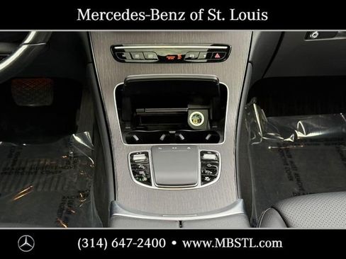 Used 2021 Mercedes-Benz GLC 300 4MATIC image 17