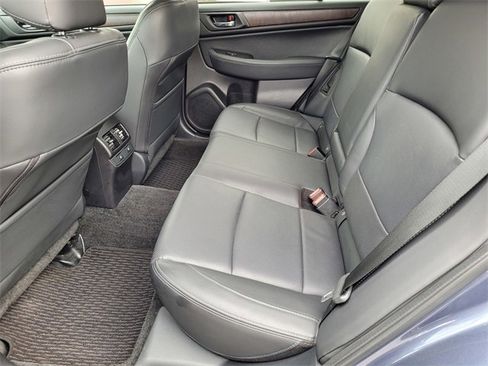Used 2015 Subaru Outback 3.6R Limited image 18