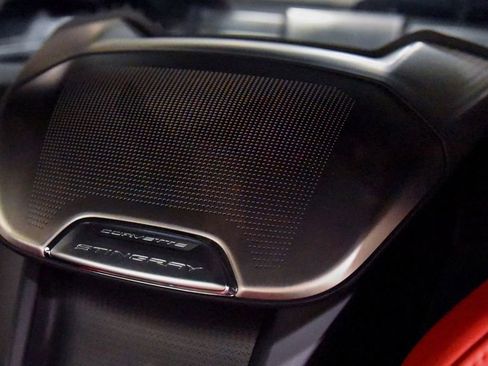 Used 2021 Chevrolet Corvette Stingray Preferred Cpe w/ 2LT image 32