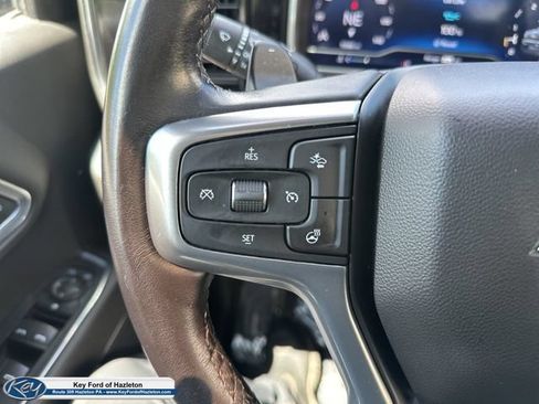 Used 2022 Chevrolet Silverado 1500 RST AWD/4WD image 26
