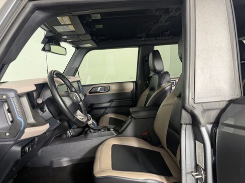 Used 2024 Ford Bronco Wildtrak AWD/4WD image 23