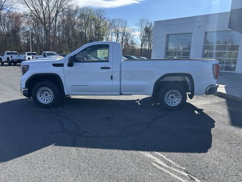 New 2026 GMC Sierra 1500 Pro AWD/4WD image 2
