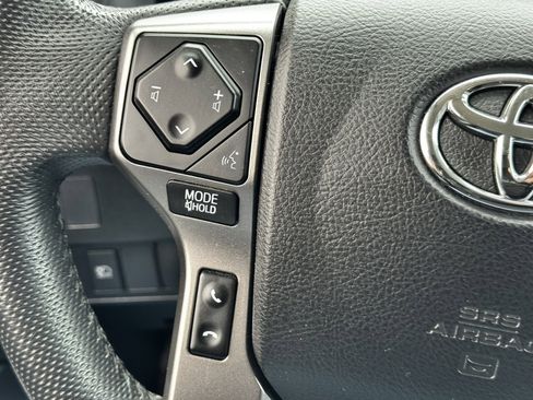 Used 2021 Toyota Tacoma SR5 image 19