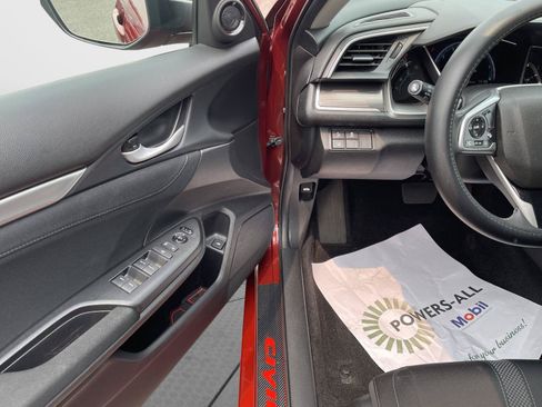 Used 2019 Honda Civic EX image 2