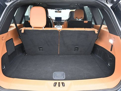 Used 2020 Lincoln Aviator Black Label w/ Dynamic Handling Package AWD/4WD image 23