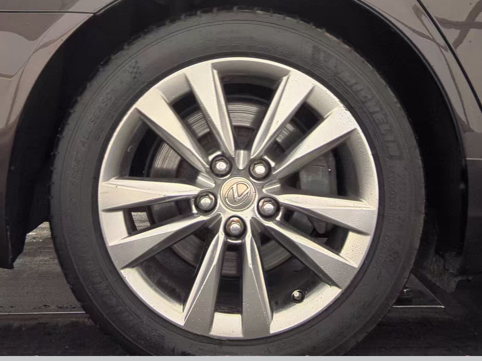 Used 2016 Lexus LS 460 AWD w/ Comfort Package image 9