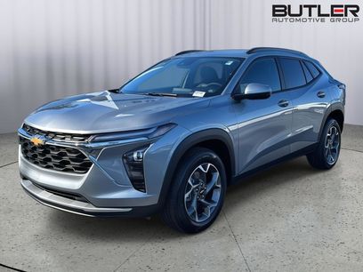 New 2026 Chevrolet Trax LT w/ Driver Confidence Package