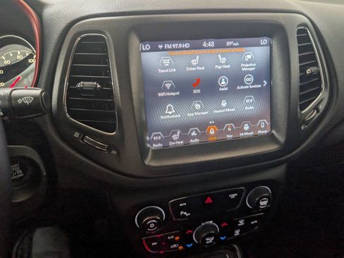 Used 2018 Jeep Compass Trailhawk w/ Safety & Security Group AWD/4WD image 12