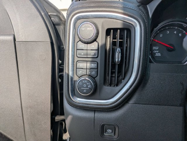 Used 2020 Chevrolet Silverado 1500 RST AWD/4WD image 18