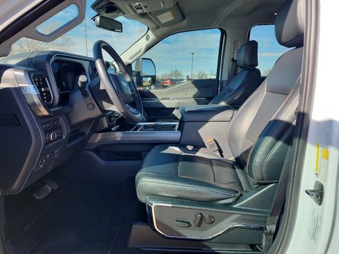 Used 2024 Ford F250 Lariat image 17