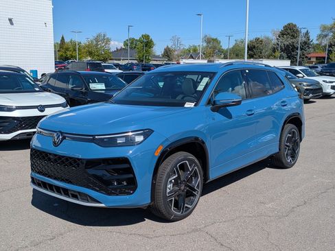 New 2026 Volkswagen Tiguan SEL R-Line AWD/4WD image 10
