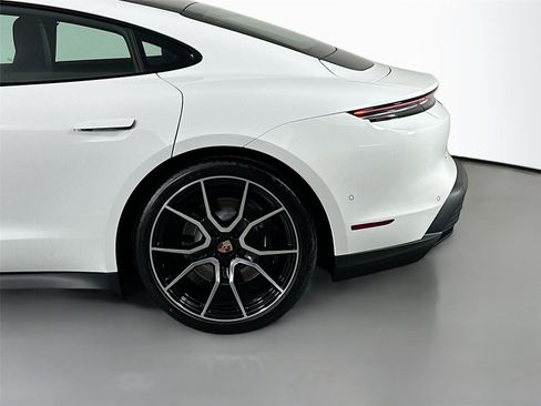 Certified 2025 Porsche Taycan AWD/4WD image 12