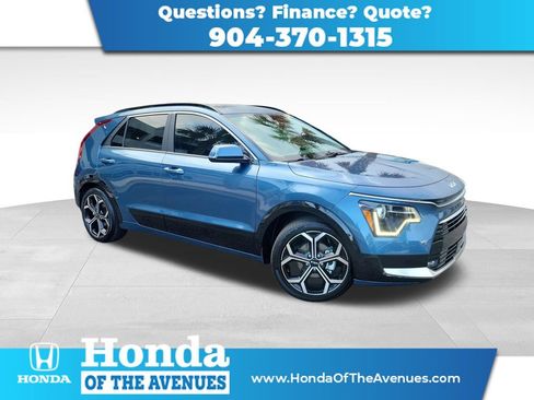 Used 2023 Kia Niro EX Touring FWD image 1