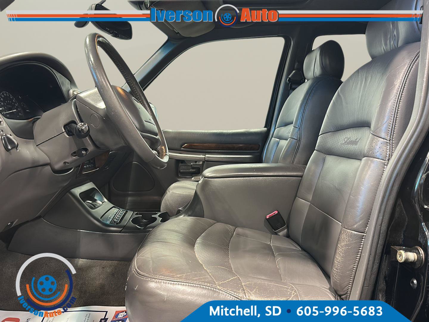 Used 2000 Ford Explorer Limited AWD/4WD image 15