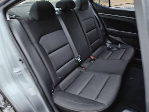 Used 2017 Hyundai Elantra Value Edition image 21